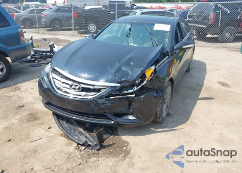 2013 Hyundai Sonata Limited 2.0T z USA, uszkodzony, nr VIN 5NPEC4AB0DH640738